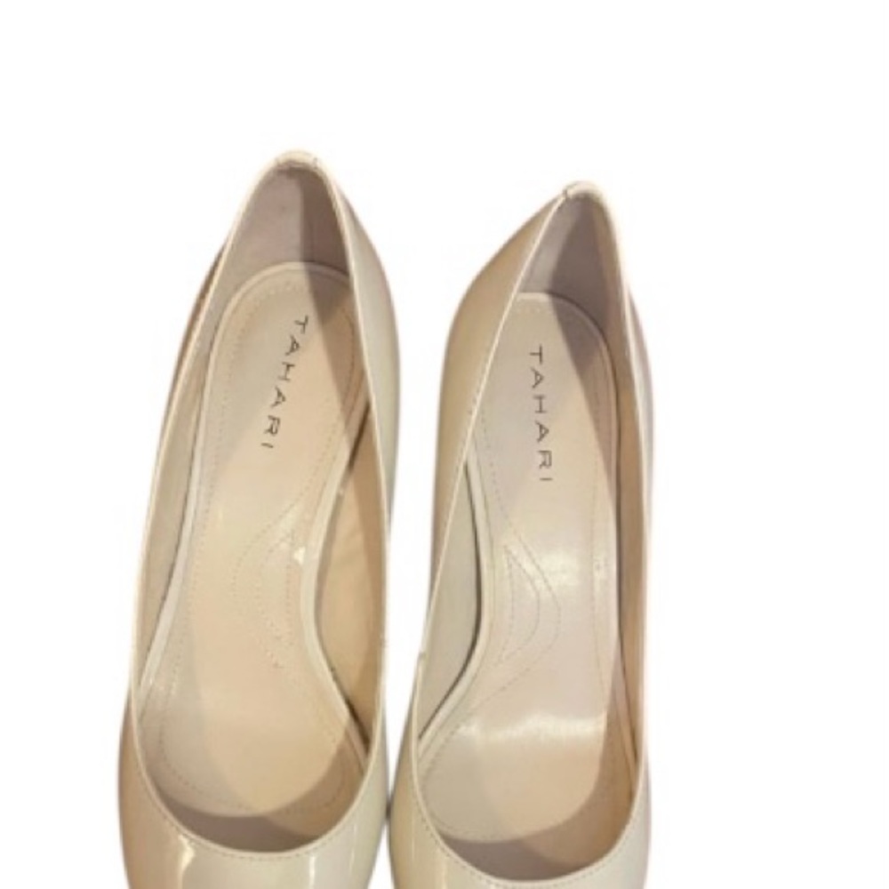 TAHARI  Marie Peep-toe Elegant Cream Heels With grip soles - Picture 5 of 8